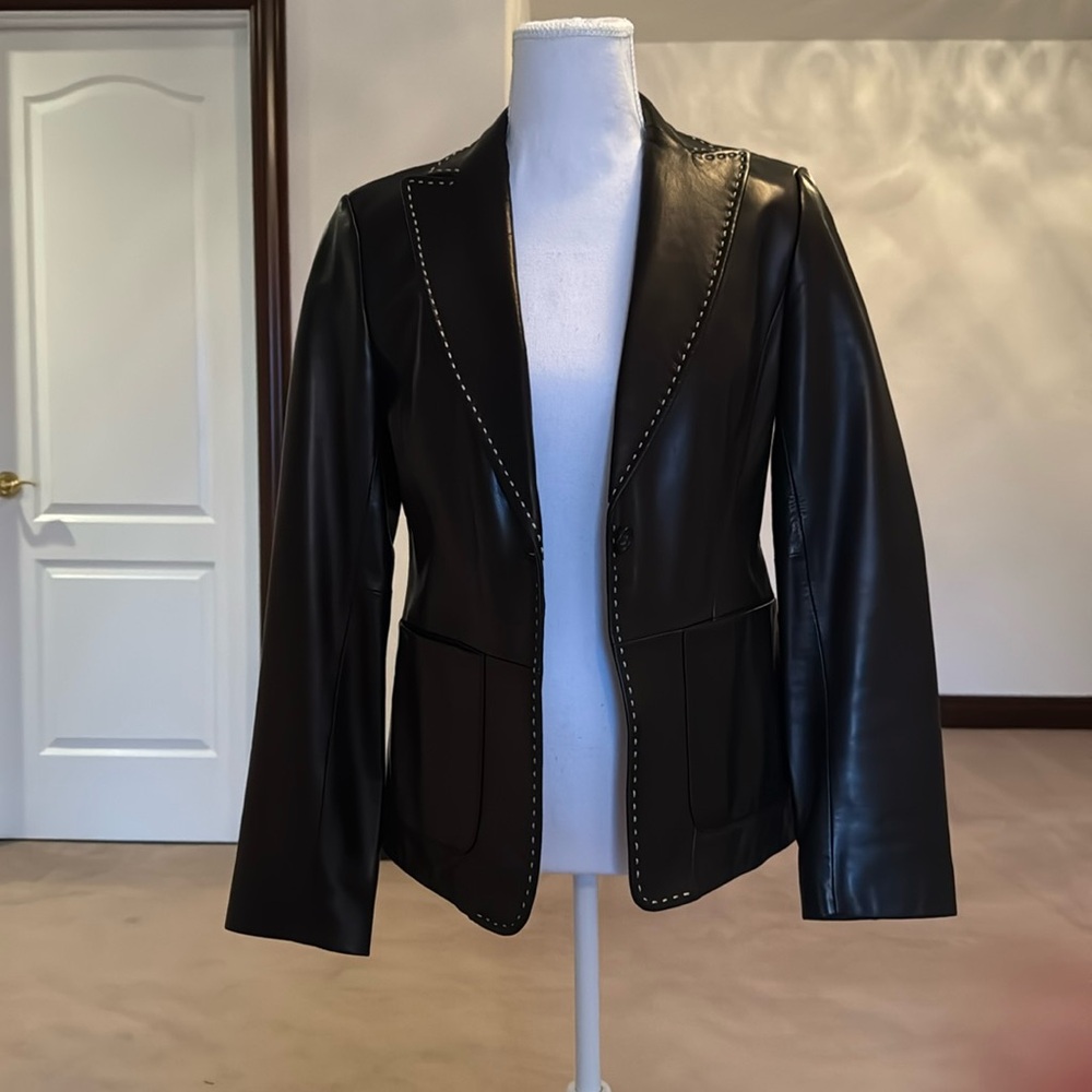 Black leather blazer with contrast top stitching